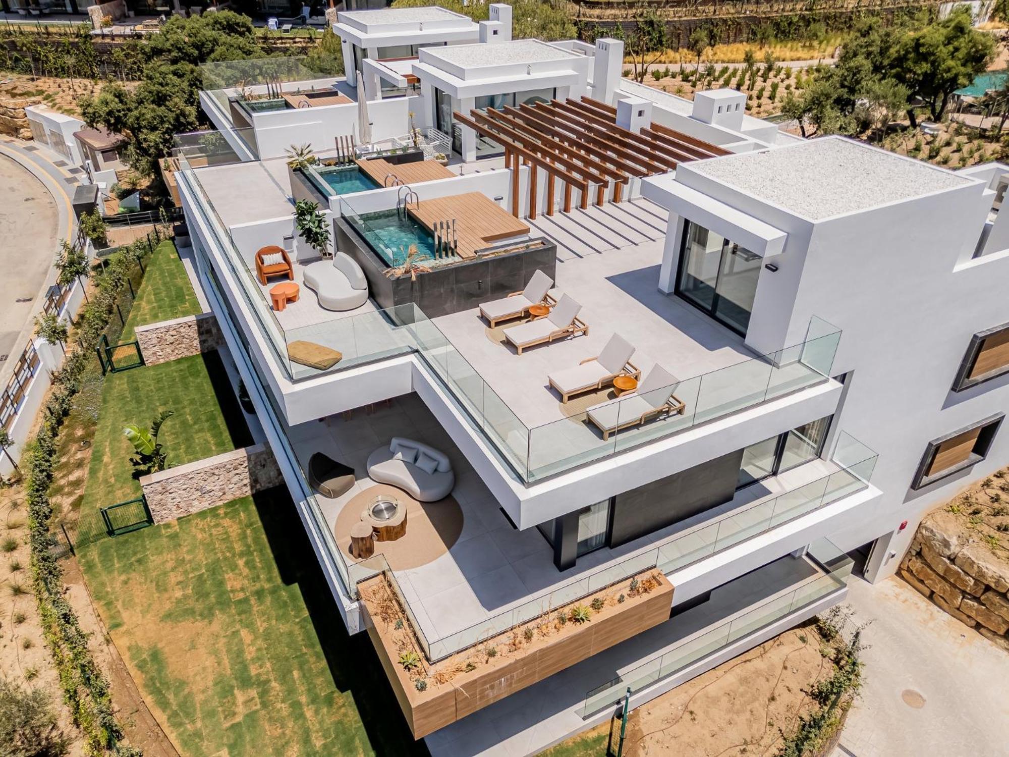 Vida - Luxury Panorama Seaview Penthouse In Organic-boho Design With Pool, Gym, Appartamento